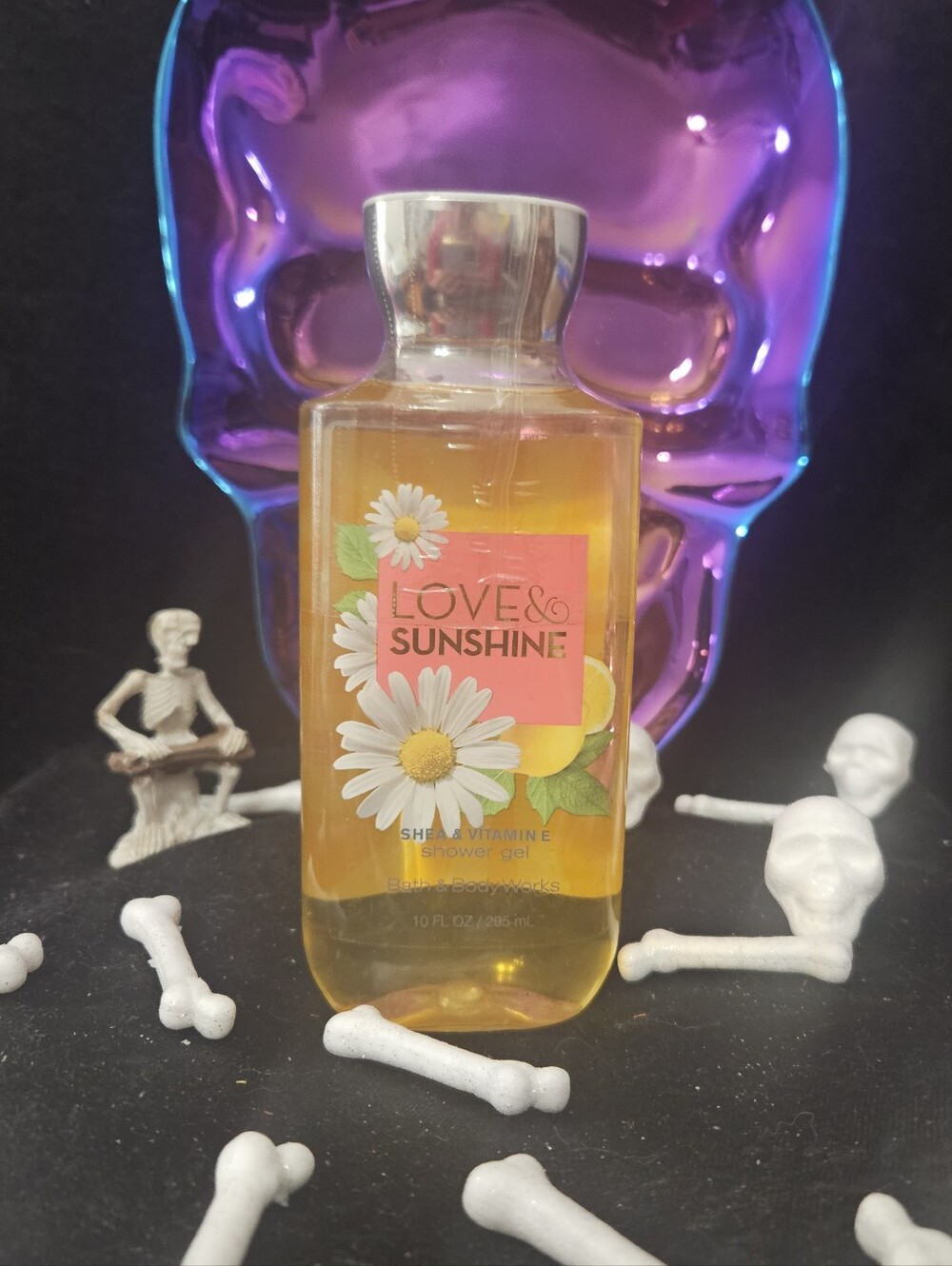 NWT HTF Bath & Body Works Love & Sunshine Shower Gel - Yellow & White